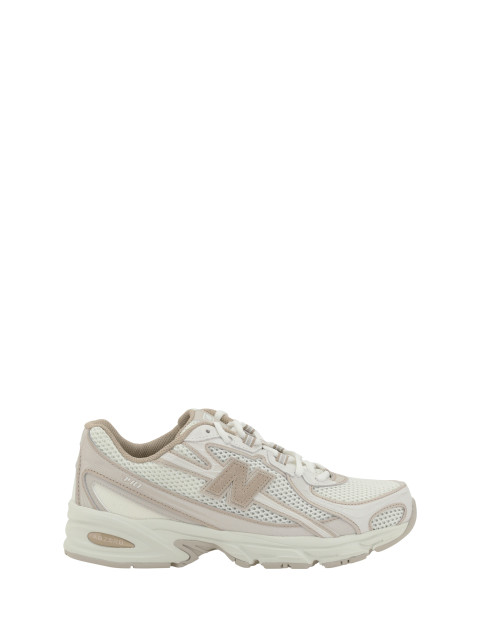 740 Sneakers