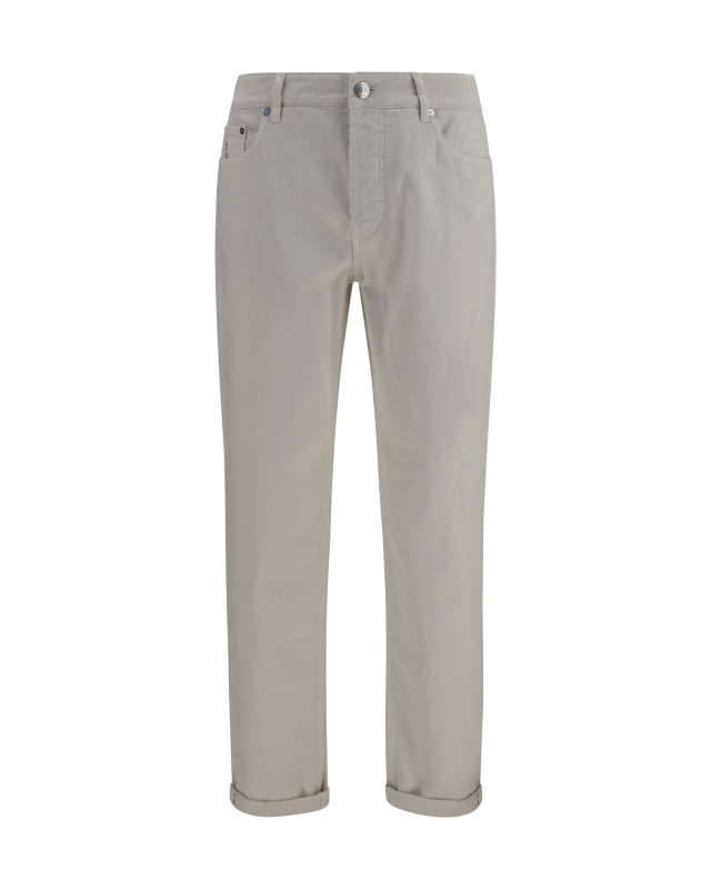 Jeans with turn-up hem