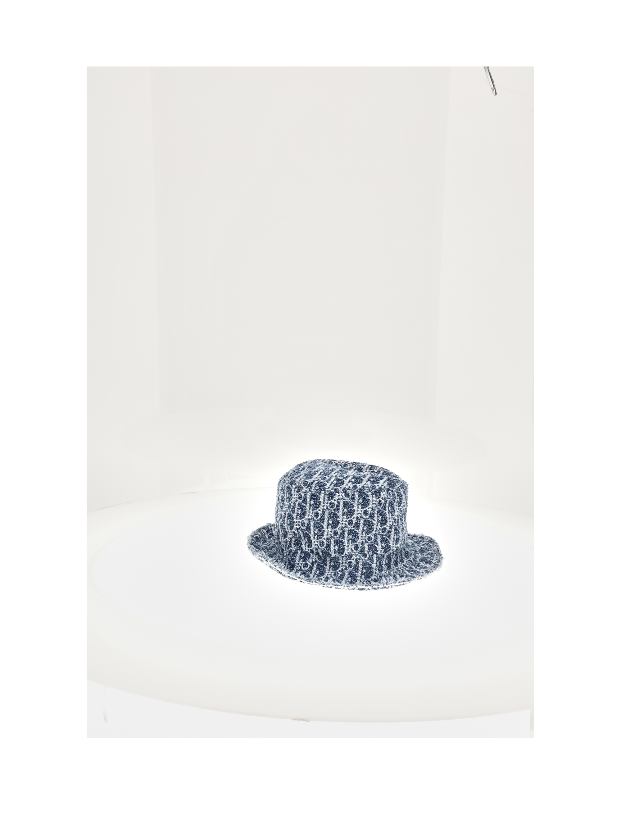 FISHERMAN HAT OBLIQUE