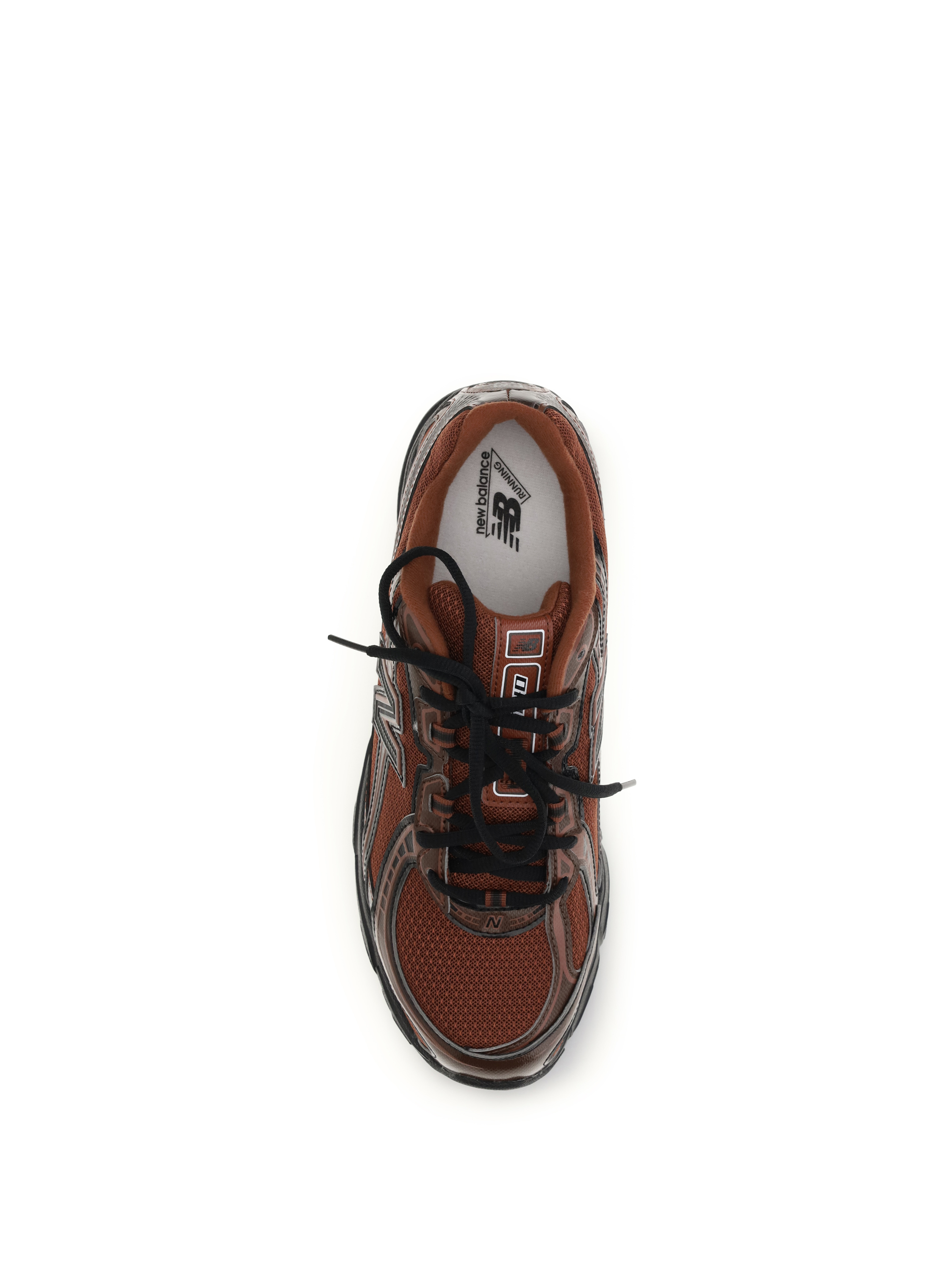 740 Sneakers