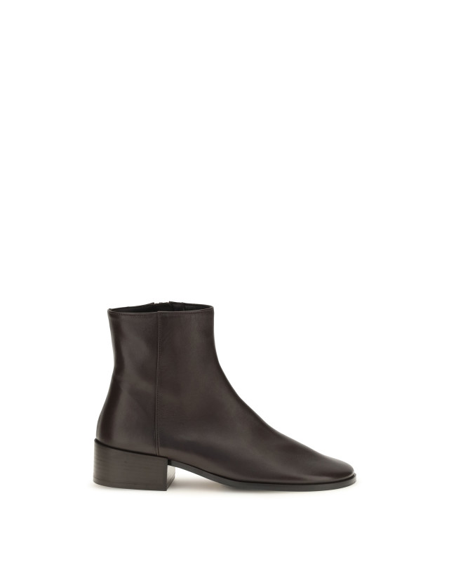 Riv02-river Boot