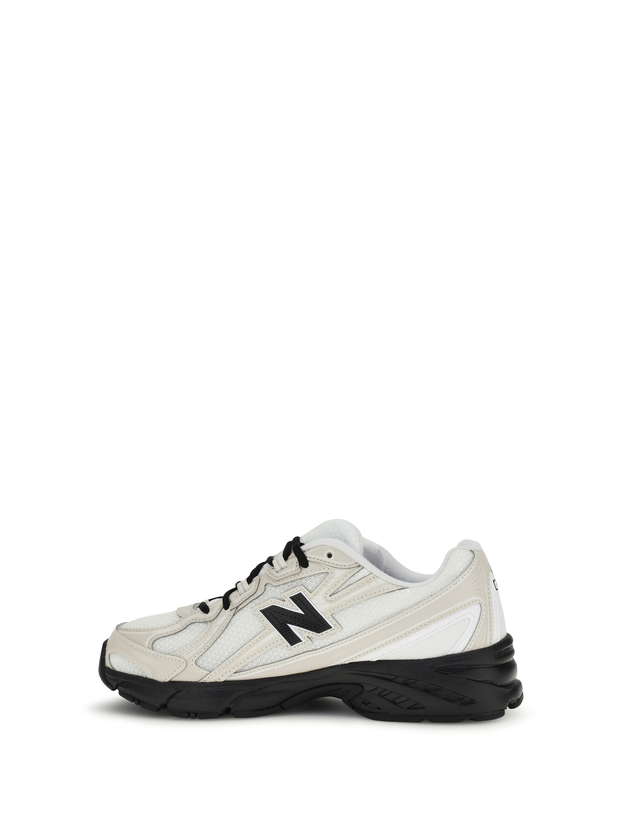 740 Sneakers