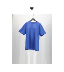 T-SHIRT CON LOGO