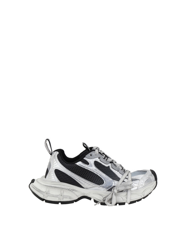 3XL Gradient Sneakers