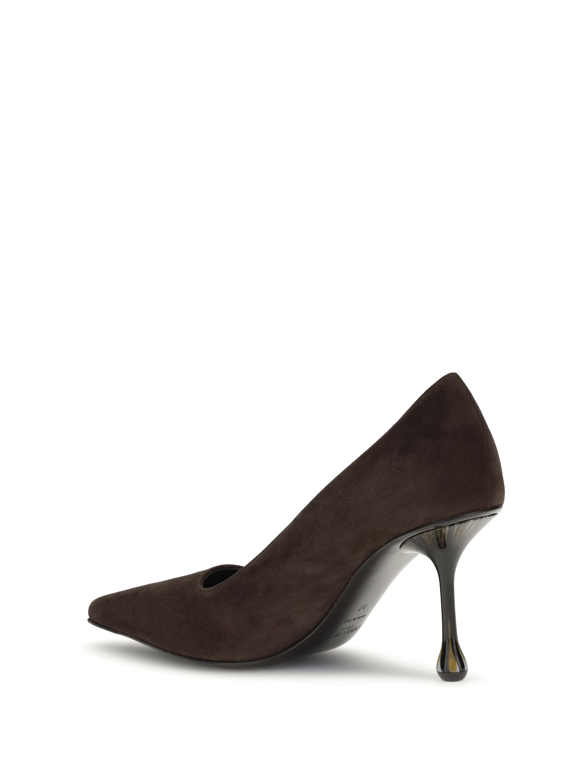 Ixia Pumps
