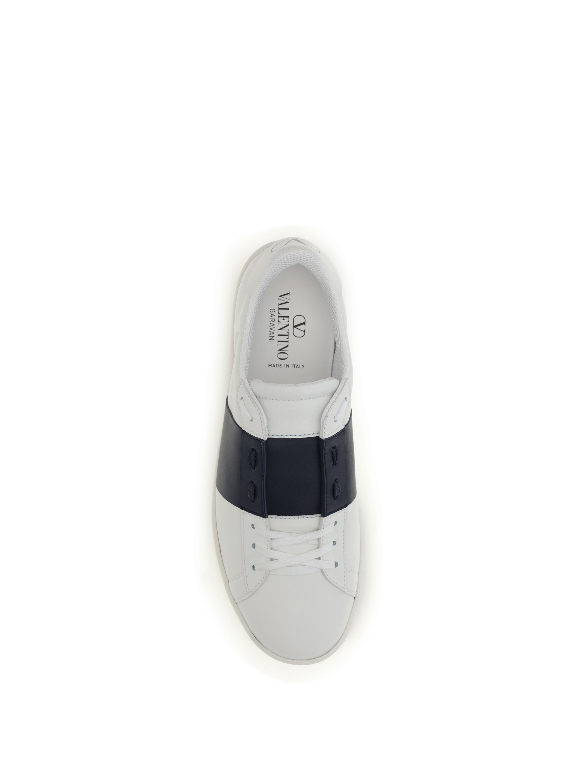 Open Sneakers