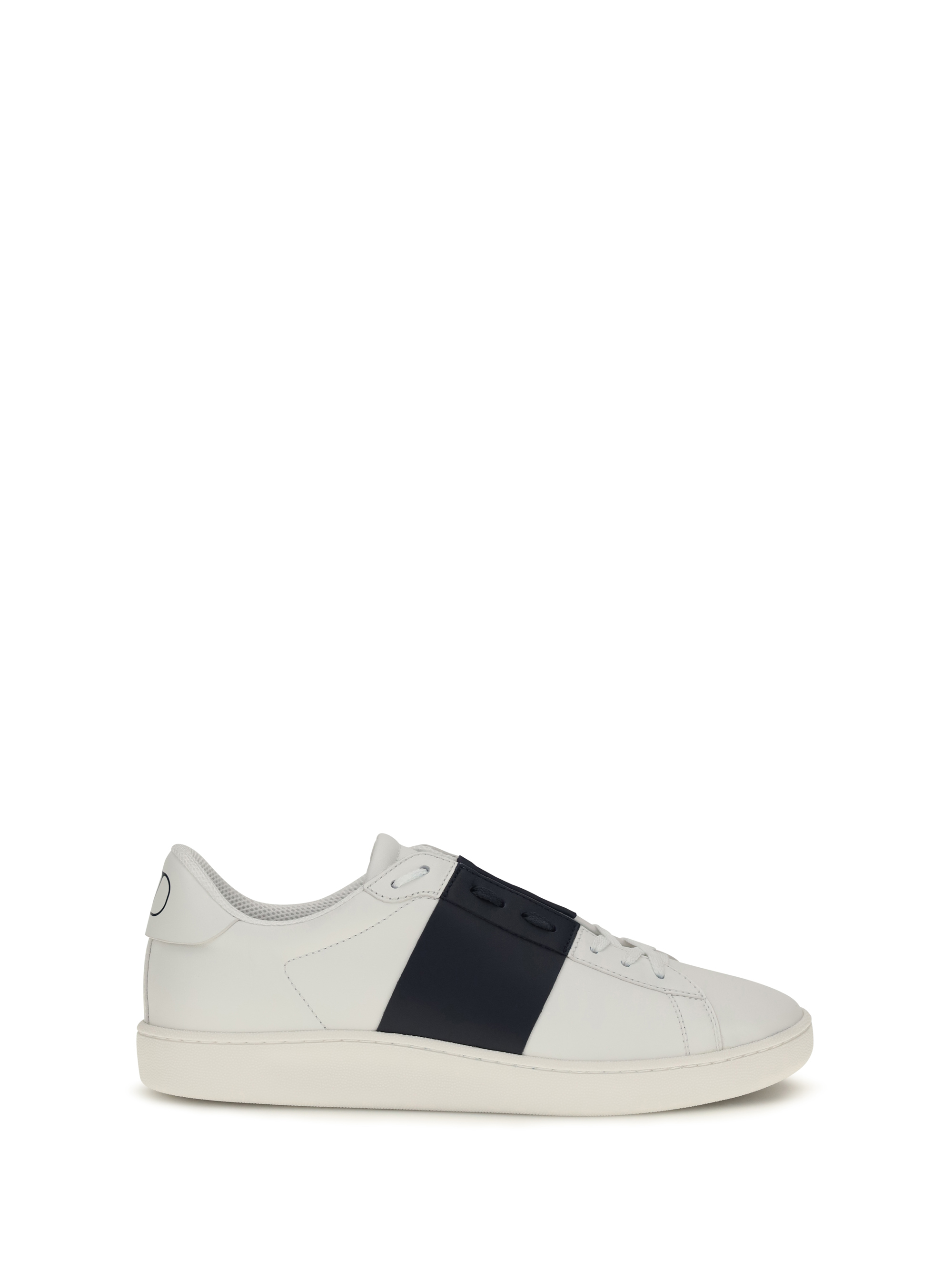 Open Sneakers