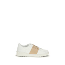 Open Sneakers