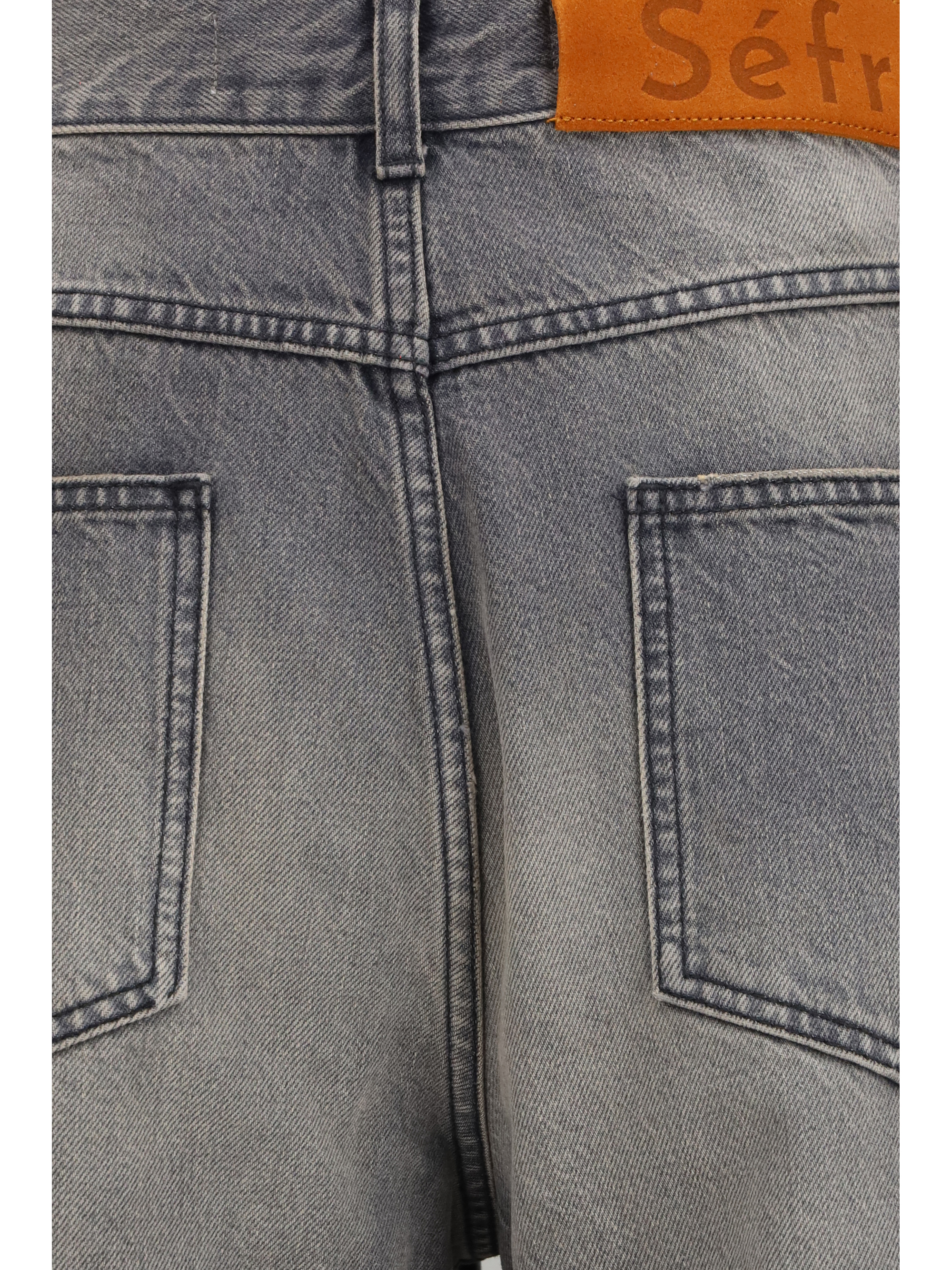 Mass Jeans