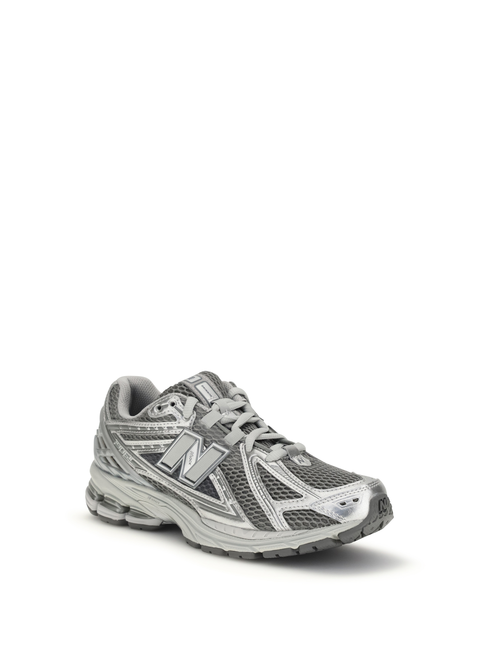 1906R Sneakers