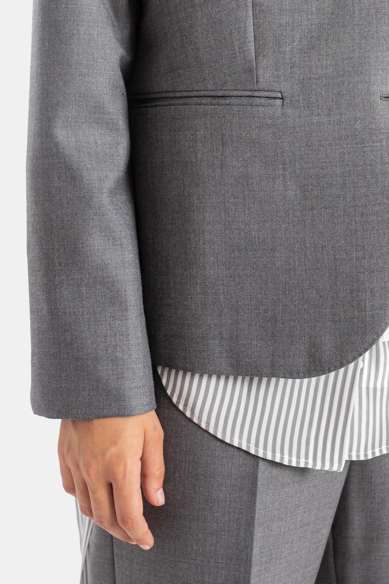 [Thom Browne] Coat SS26 FBC010V-00626