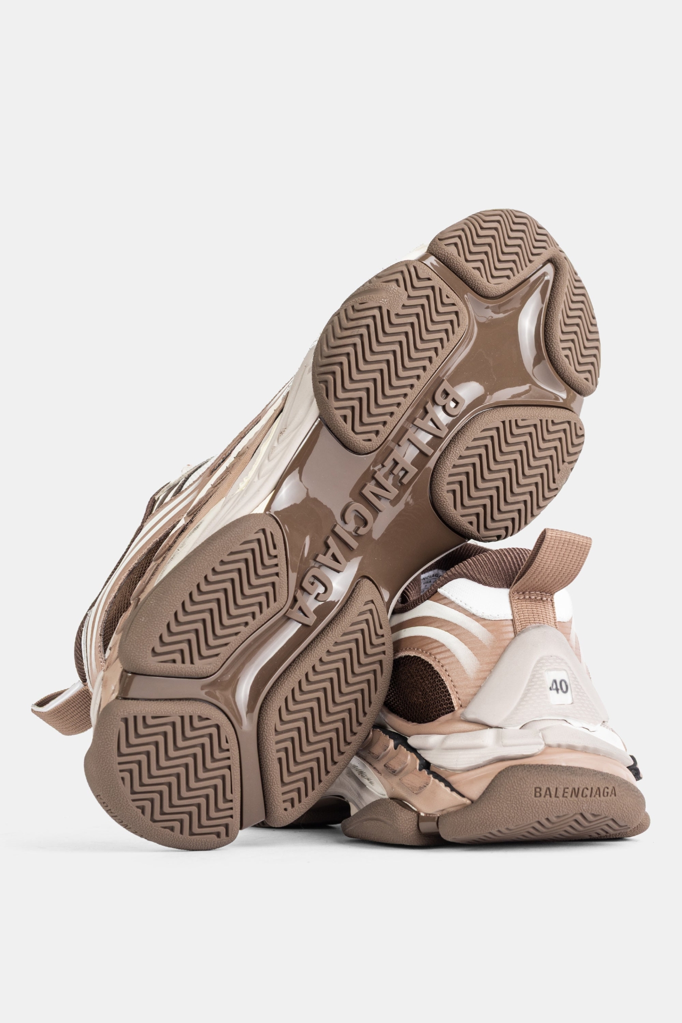 [Balenciaga] Sneakers FW26 865849-WTRS2