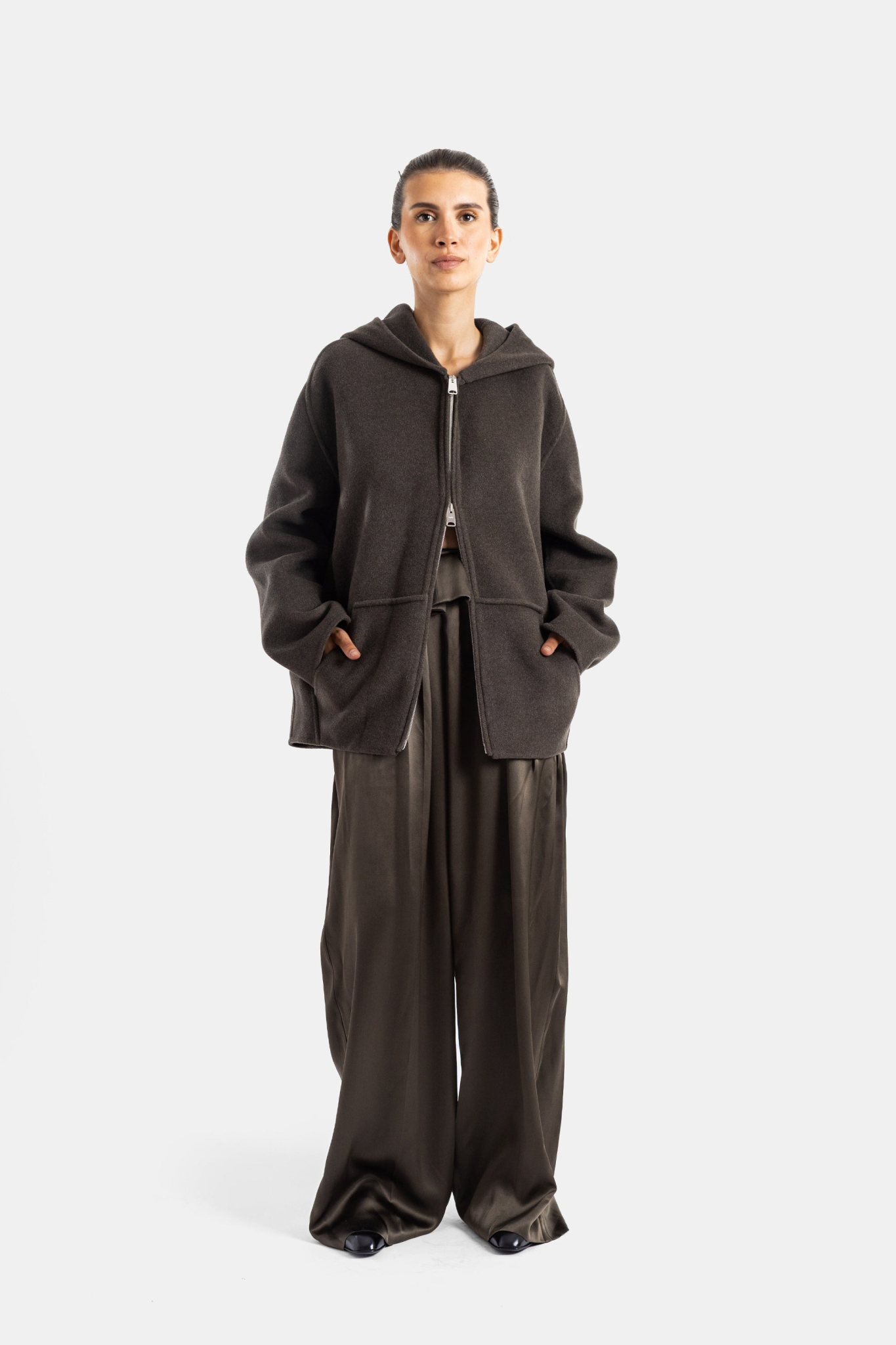 [KHAITE] Trousers FW26 32103029