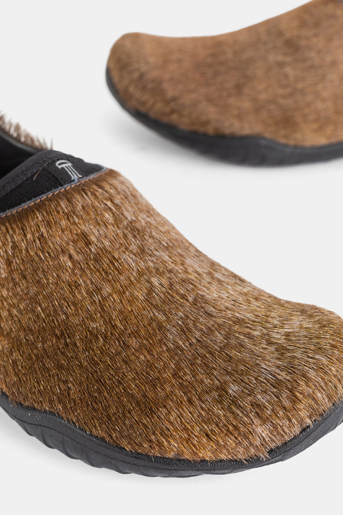 [DEMON] Sneakers FW26 DALMARA-GAITER-FUR