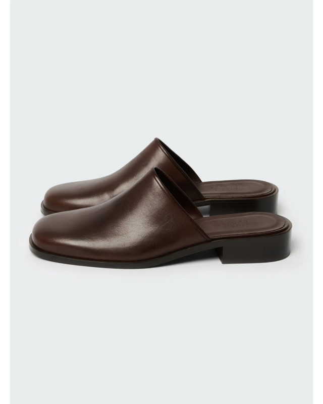 [Studio Nicholson] Mules FW26 BARLOW-SNW-1814