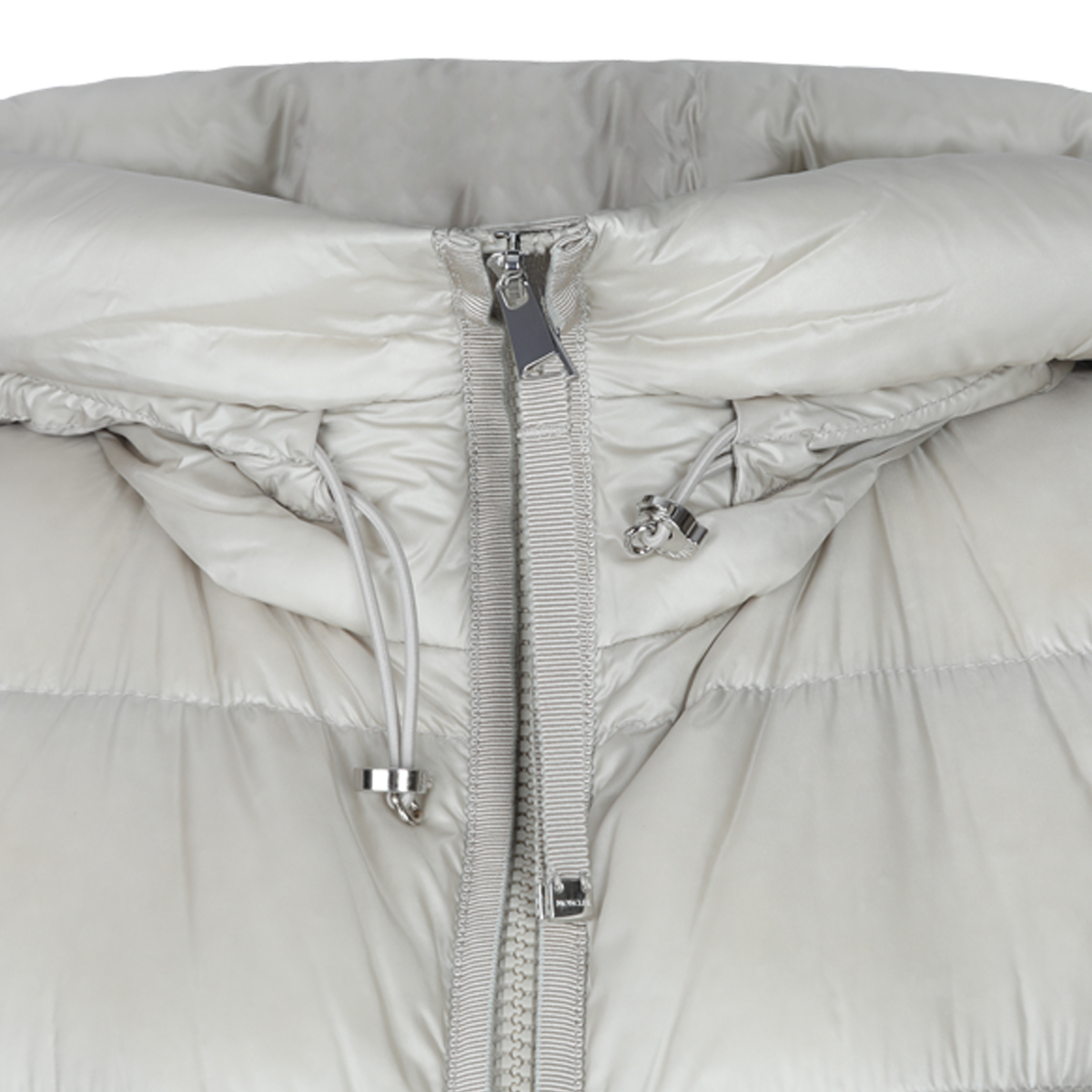 [Moncler] Down jacket FW26 L20931C00011597YG268