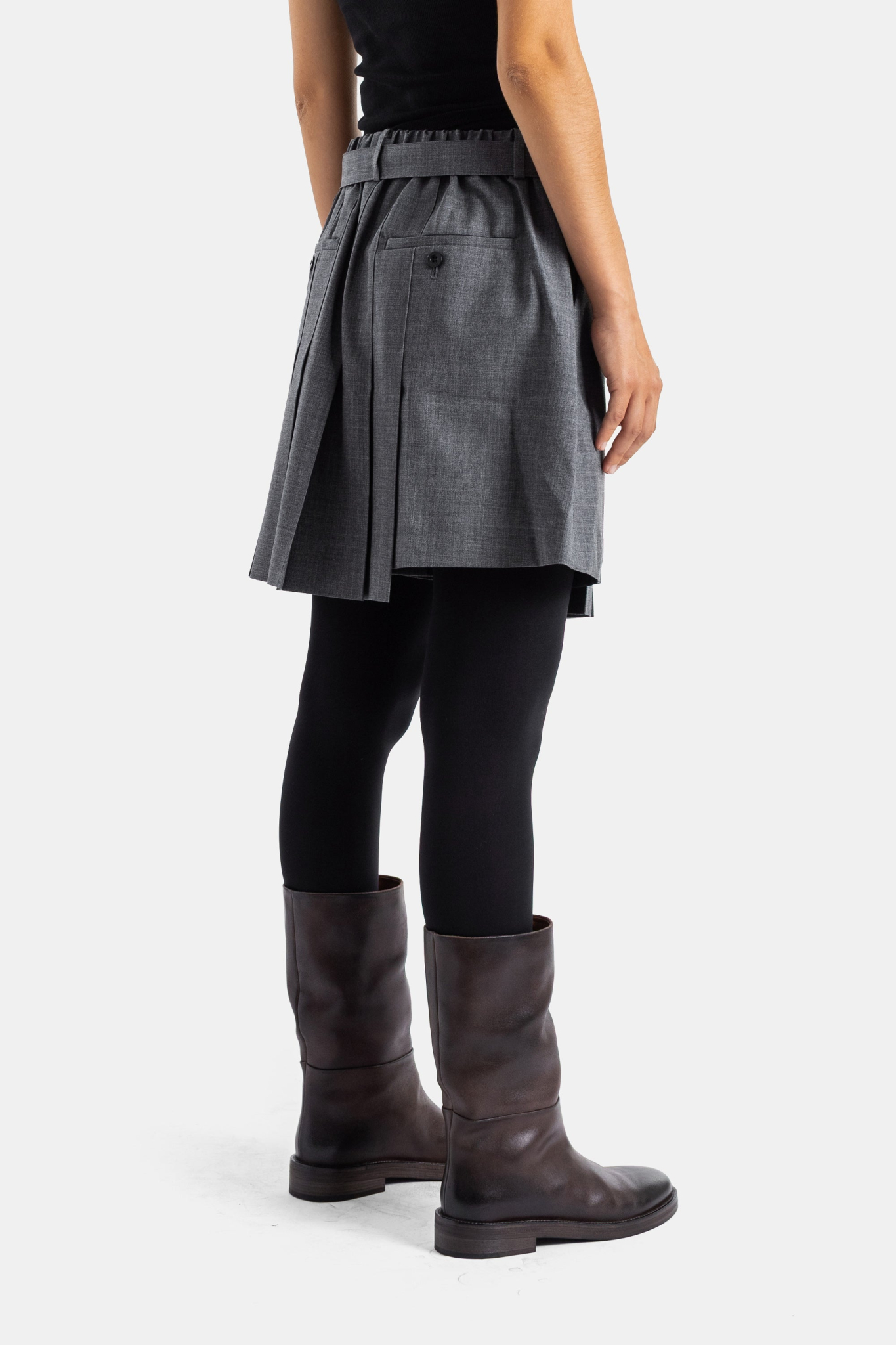 [Sacai] Shorts FW26 26-08573
