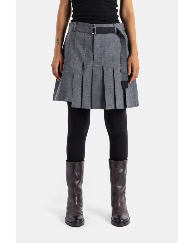 [Sacai] Shorts FW26 26-08573