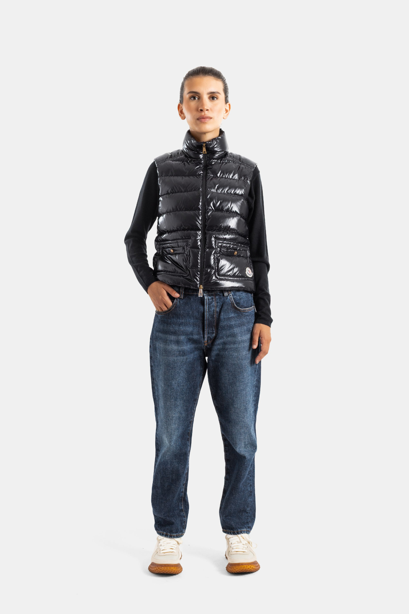 [Moncler] Down jacket FW26 L2093 1A00015 - 597Z8