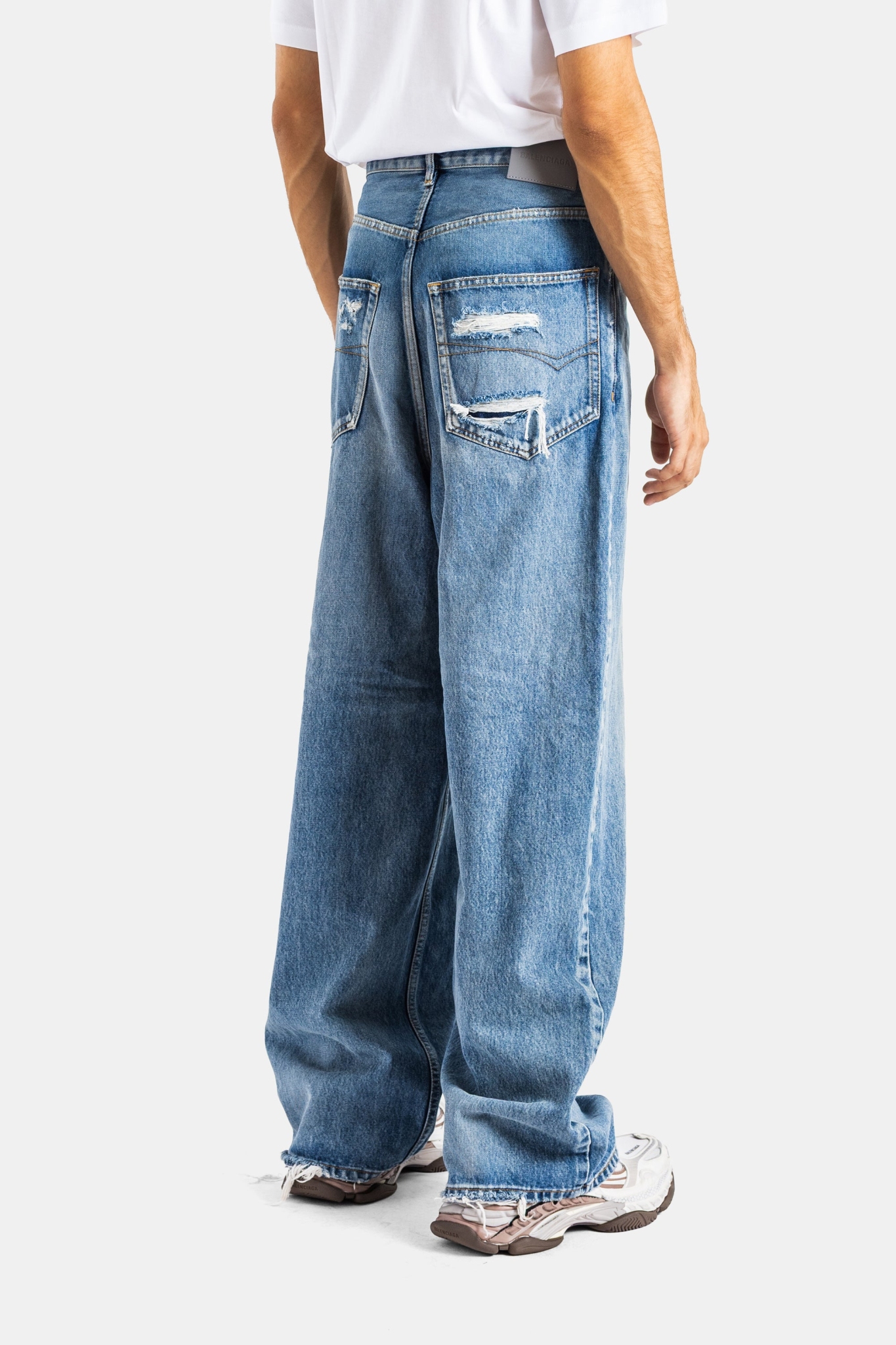 [Balenciaga] Jeans FW26 745213-TDW14
