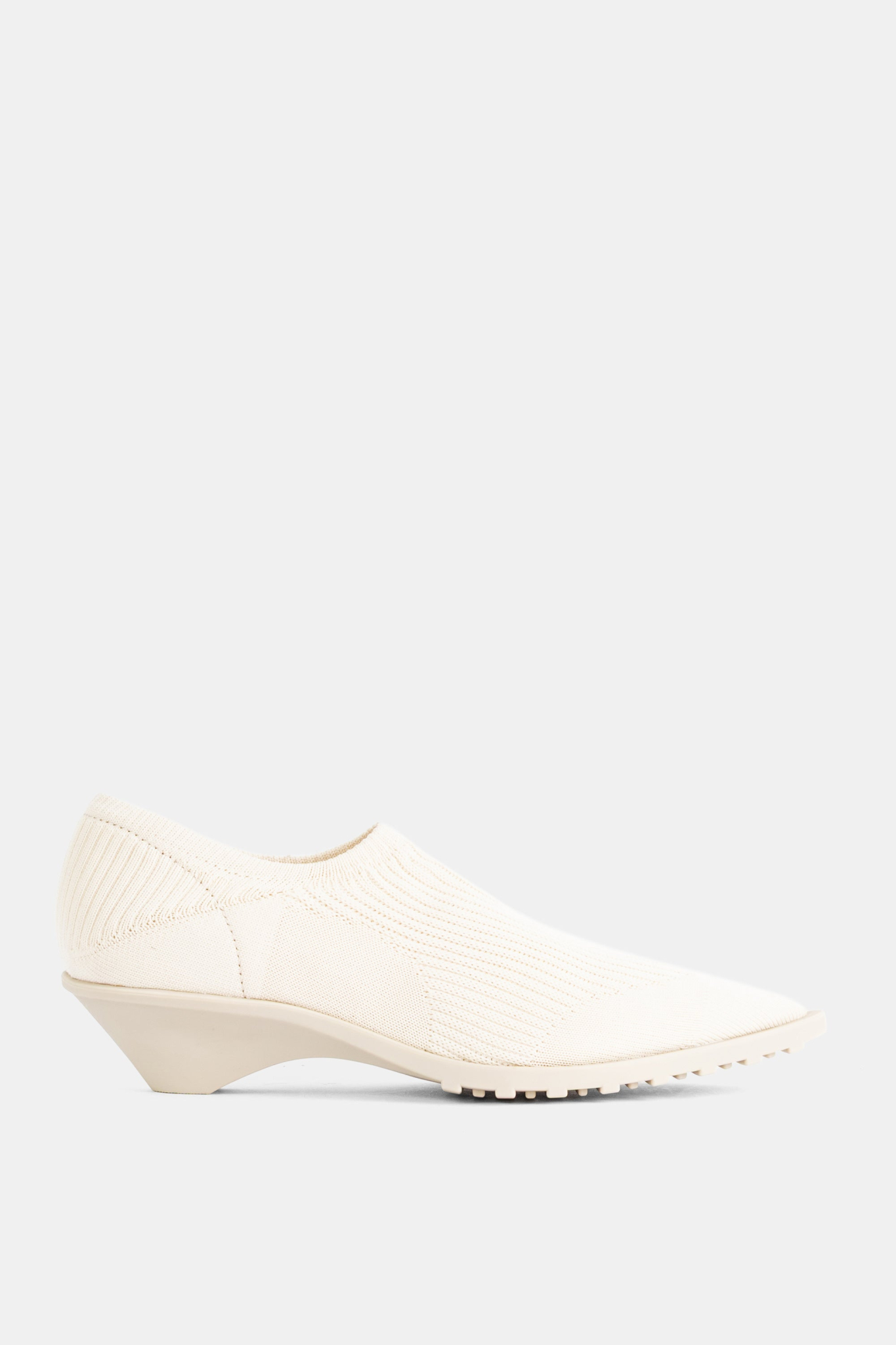 [CAMPER] Pumps FW26 K201998-001