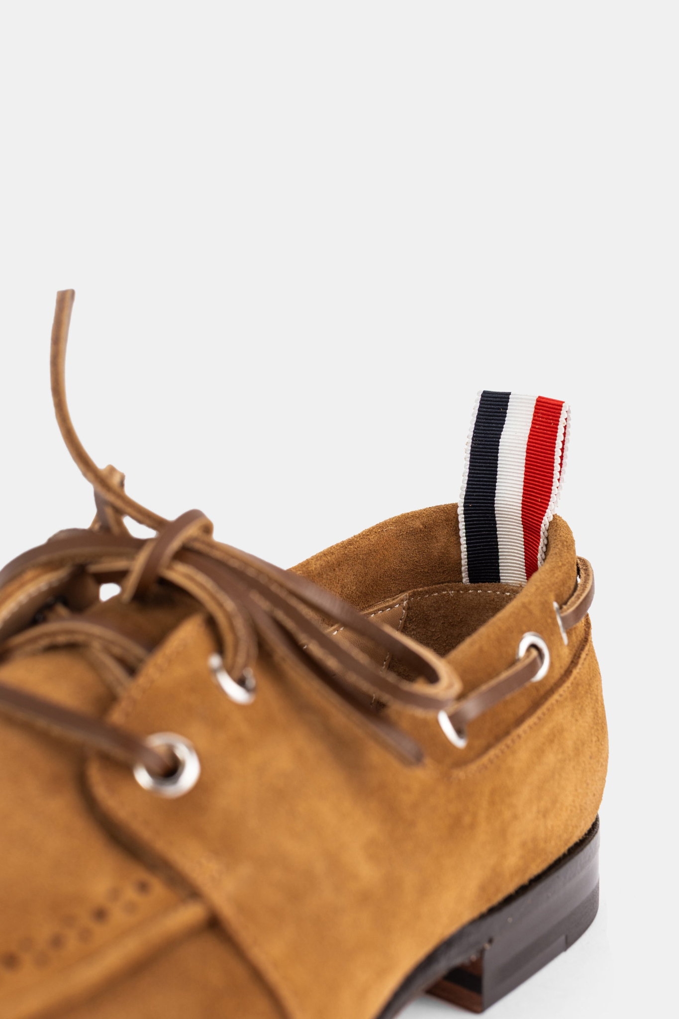 [Thom Browne] Flat shoes FW26 FFF194B-L0037