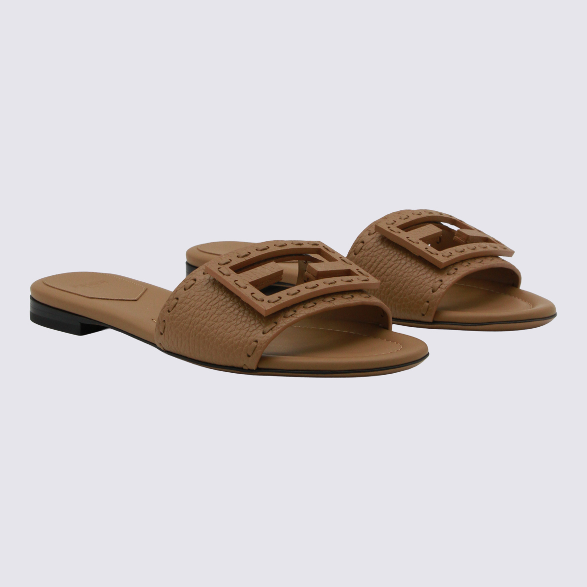 [Fendi] Flat shoes FW26 8R8136AQY2F1WYD