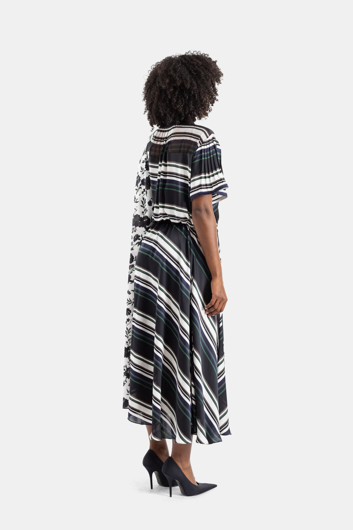 [Sacai] Short sleeve dress SS26 26-08524