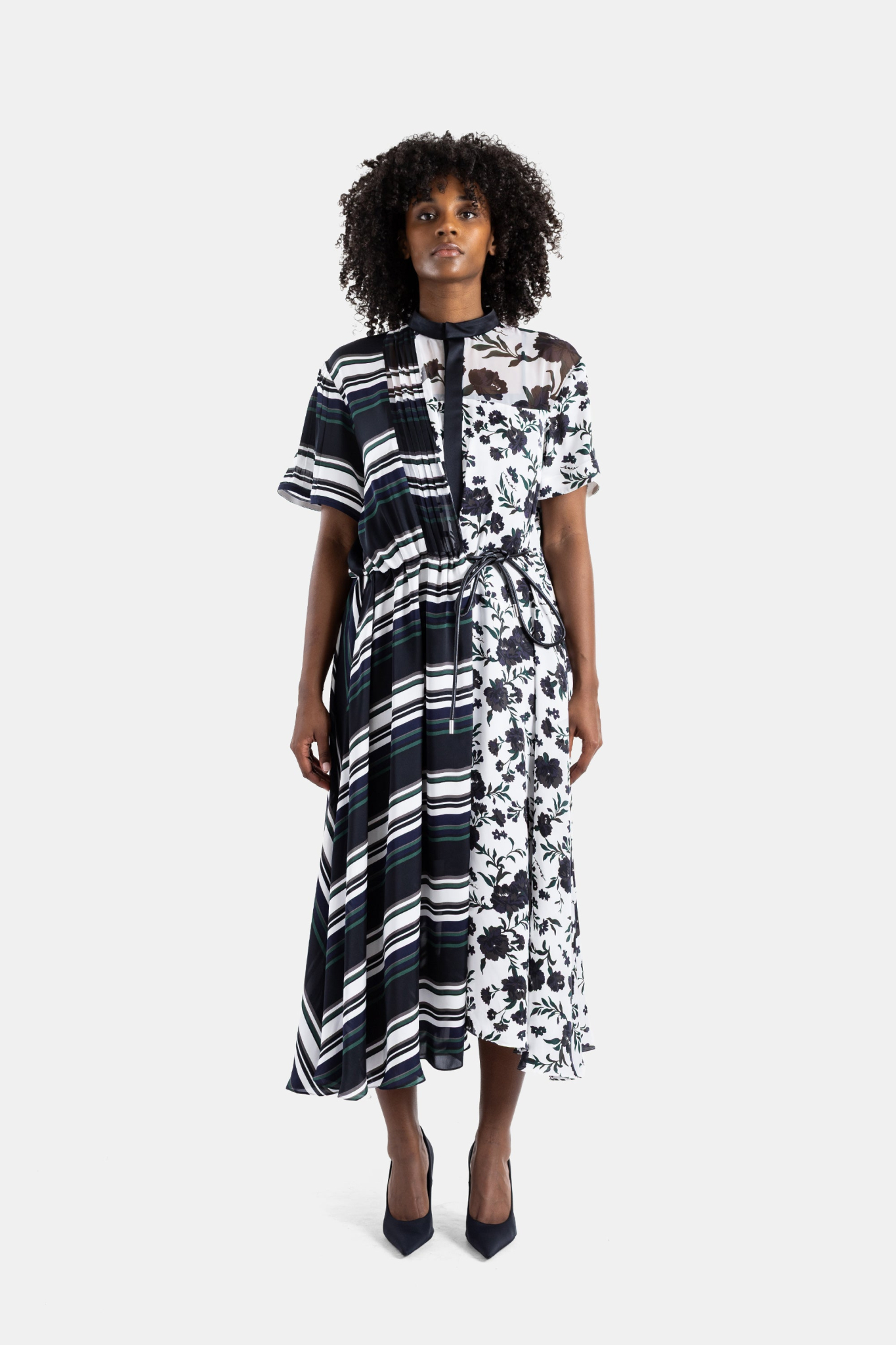 [Sacai] Short sleeve dress SS26 26-08524