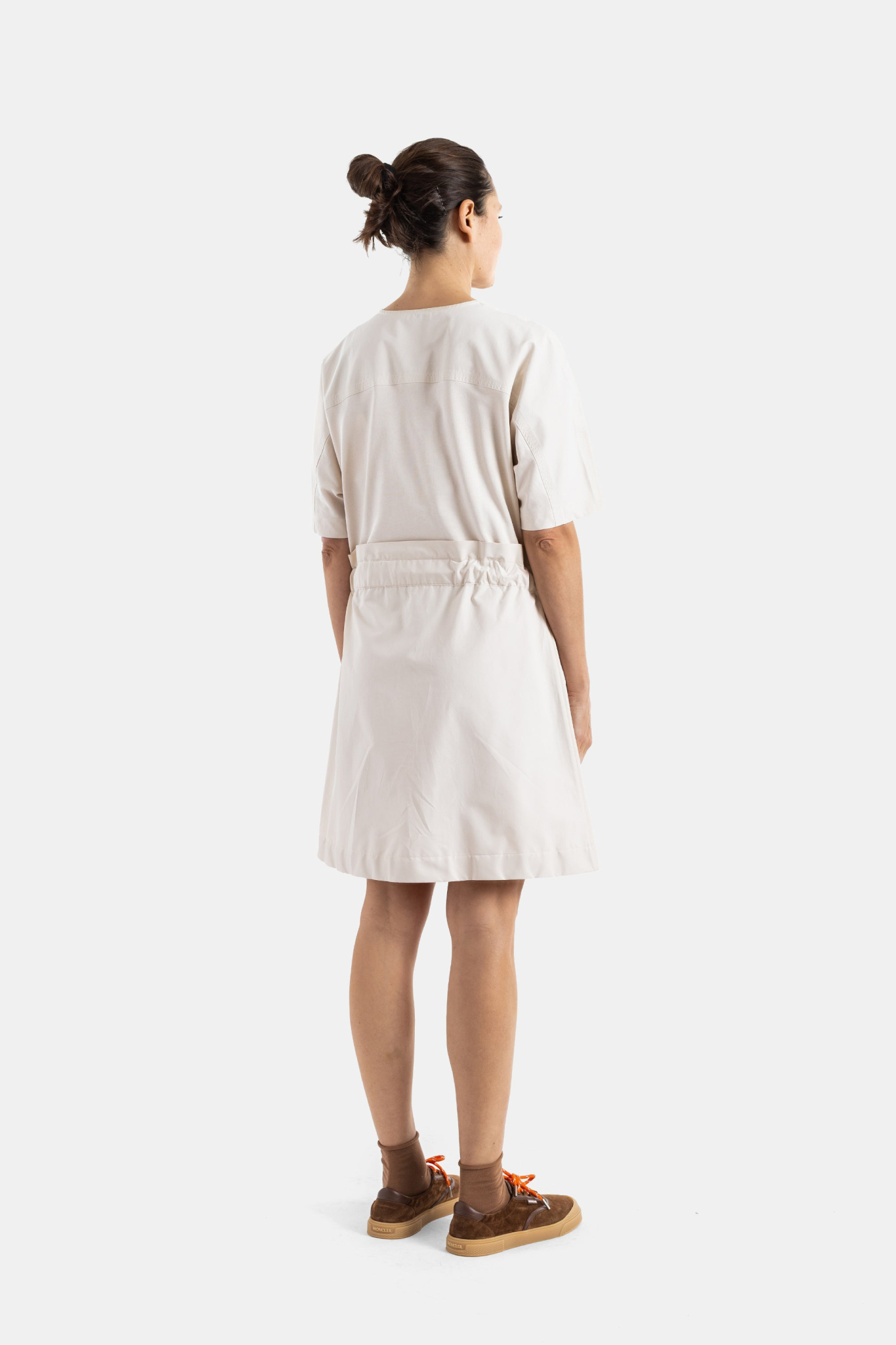 [Moncler] Short sleeve dress SS26 L1093 8I00011 - 89AUG