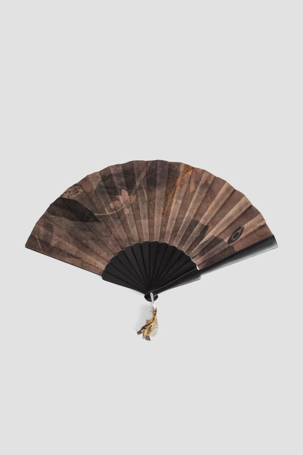 [THE HOUSE OF LYRIA] Fashion Accessory SS25 BLK-FAN