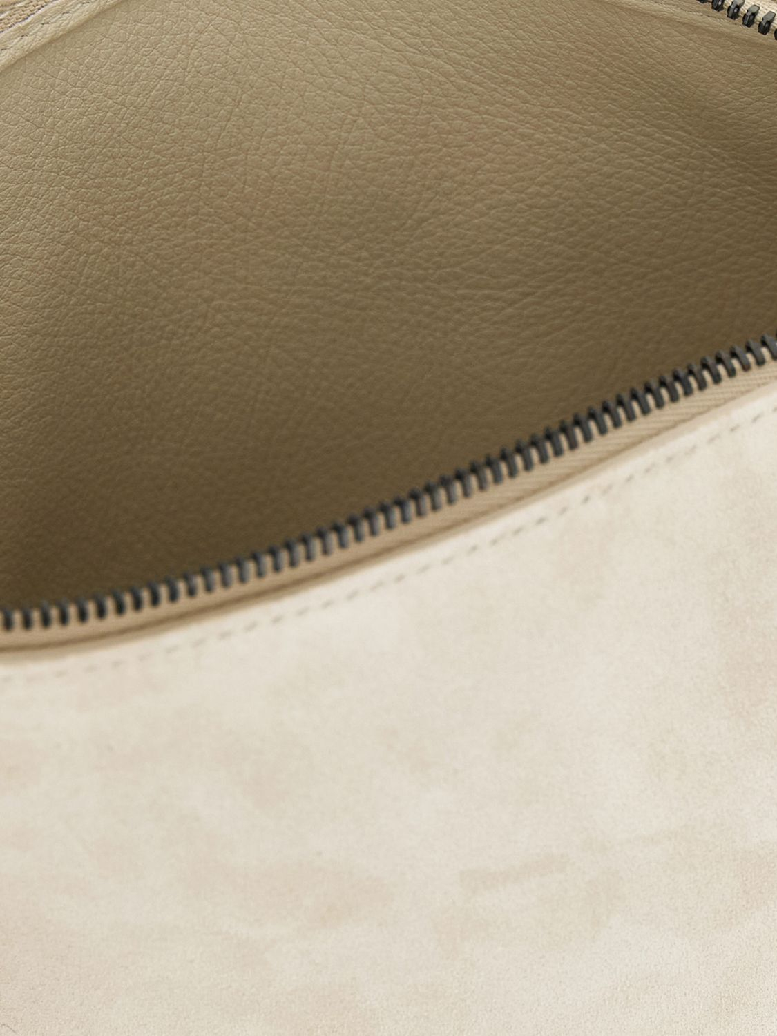 [Brunello Cucinelli] Shoulder bag SS26 MBDLD2778 C8905