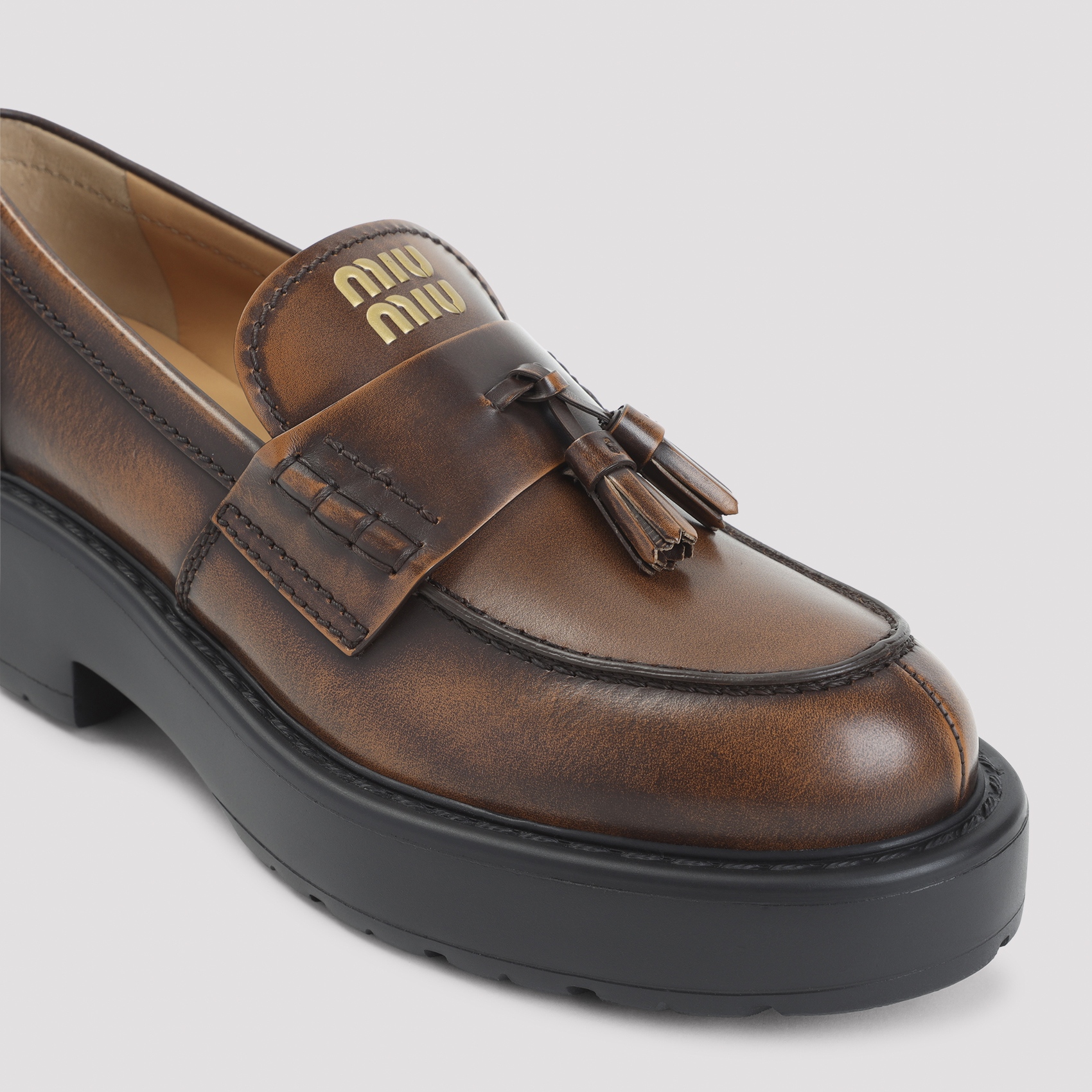 [Miu Miu] Loafer FW26 5D743EF055.3KY8