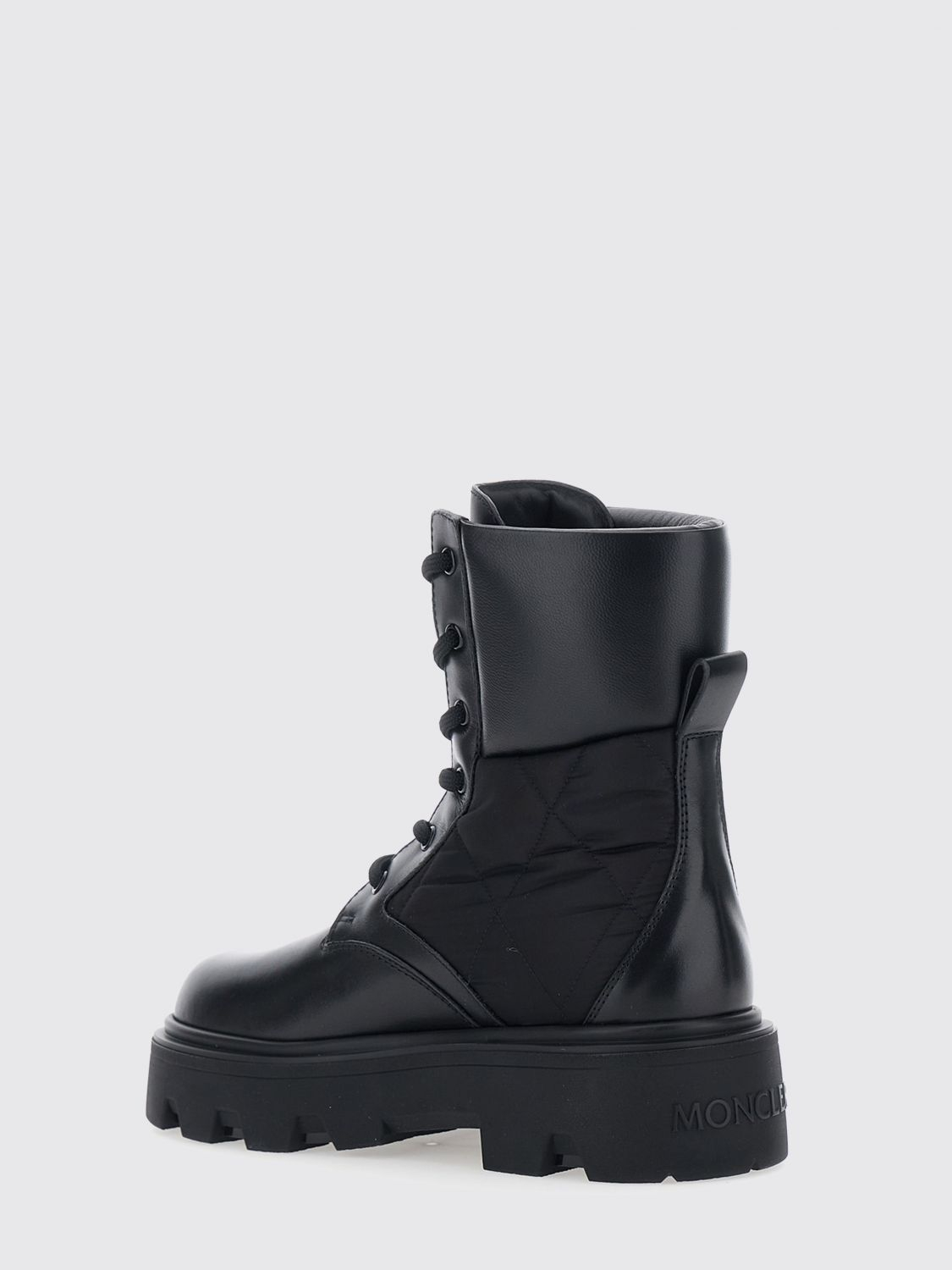 [Moncler] Boots FW26 L209B4F00040M9934 999