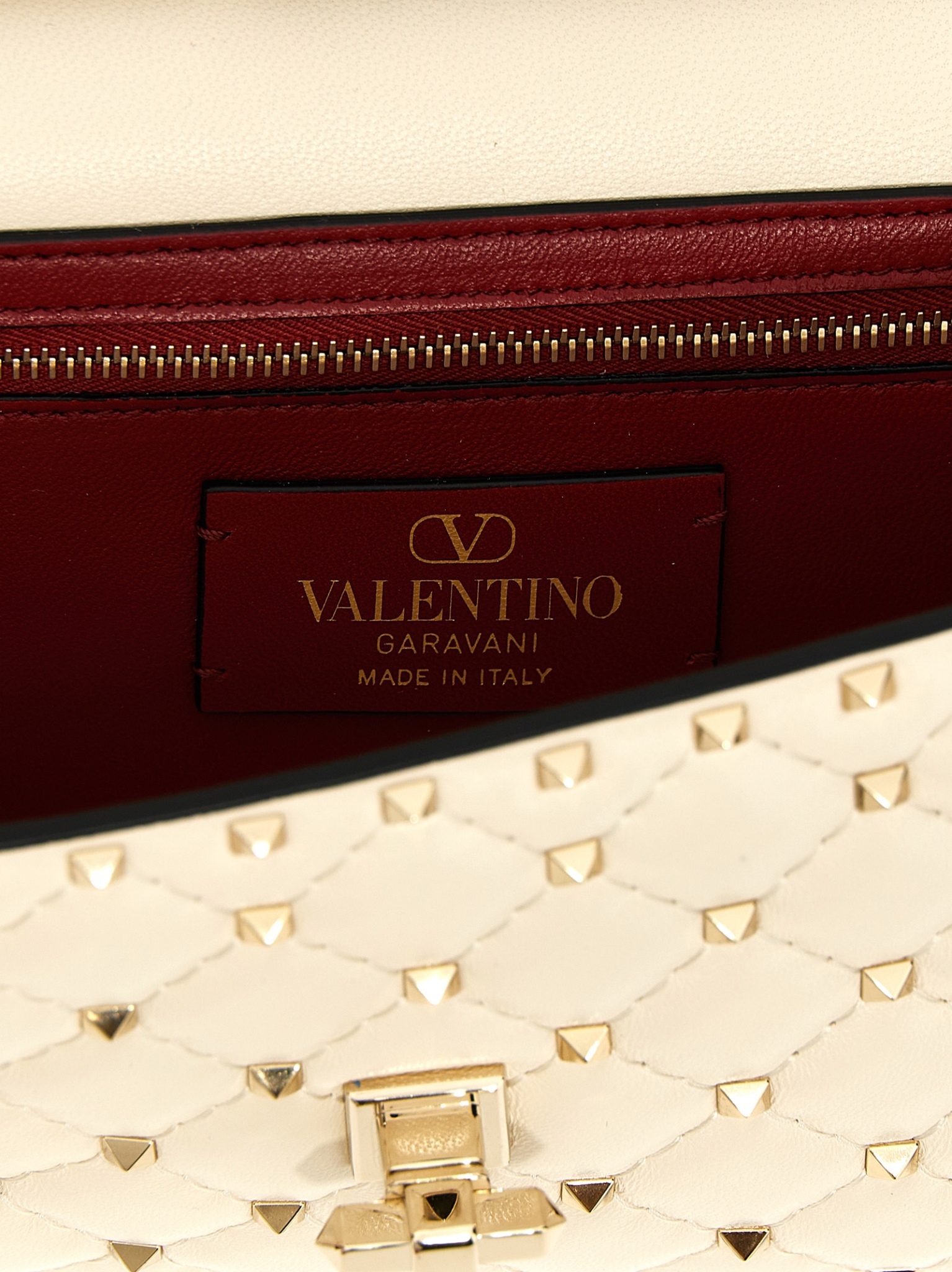 [Valentino Garavani] Shoulder bag FW26 W2B0137NAPI16