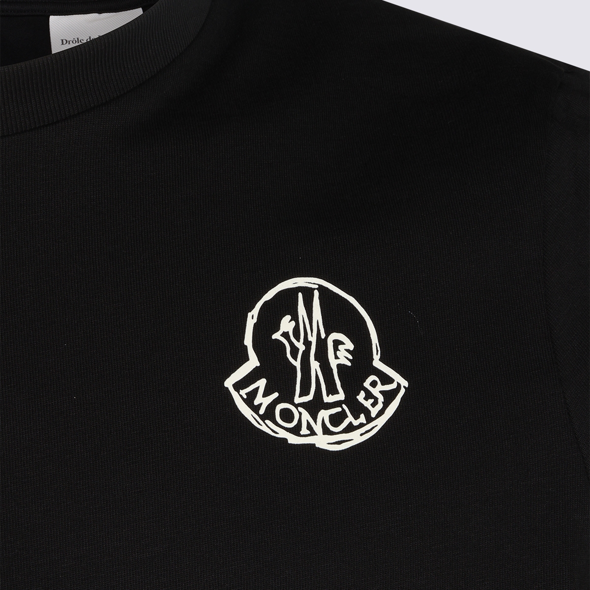 [Moncler] T-shirts Short Sleeve FW26 L20918C0002589AUG999