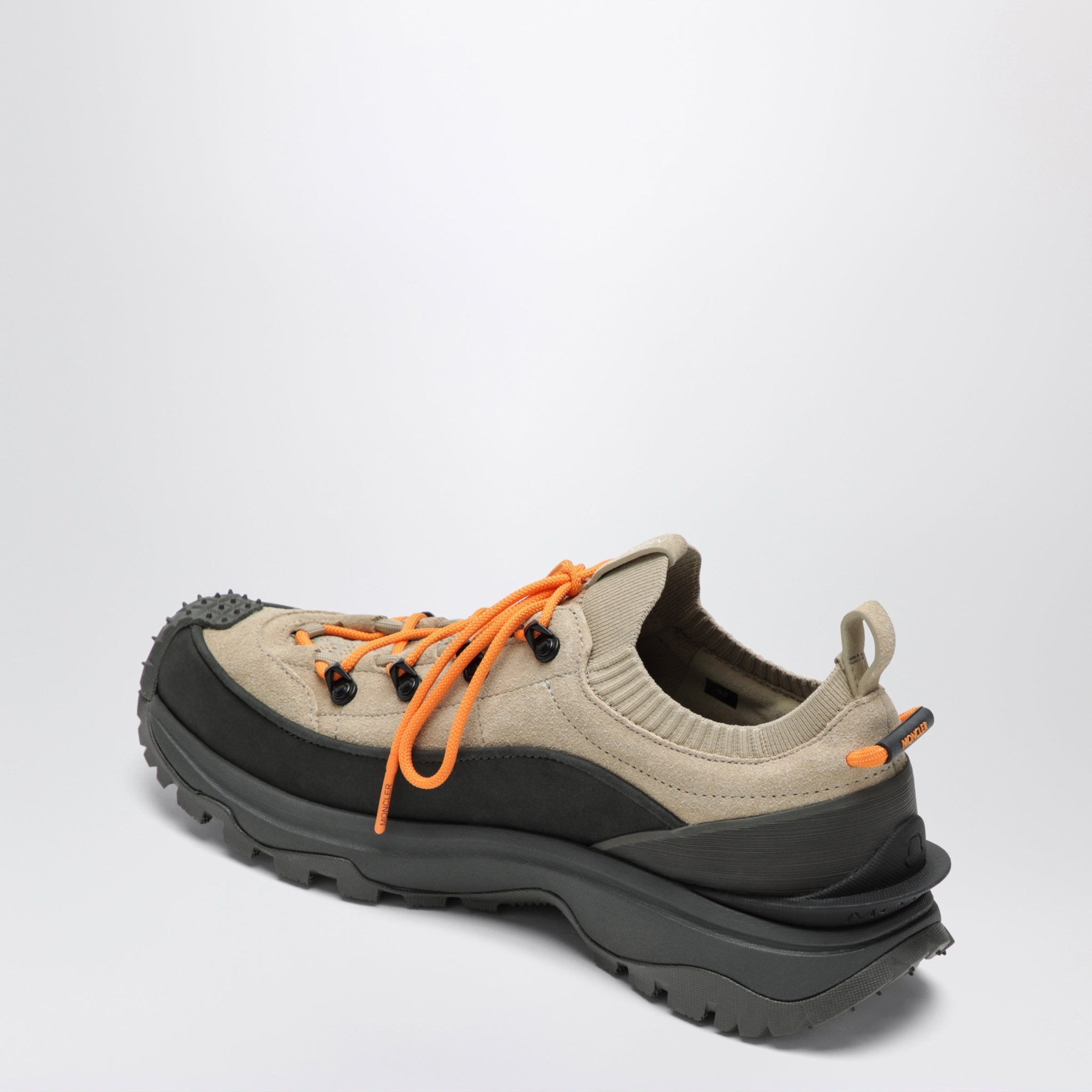 [Moncler] Sneakers FW26 4M00060M7242