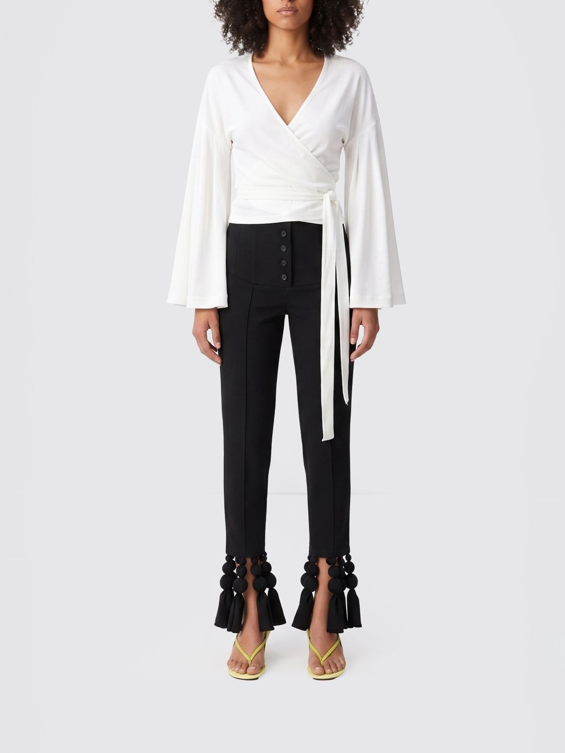 [JACQUEMUS] Blouse SS26 26ETOW00905AJ00254 100