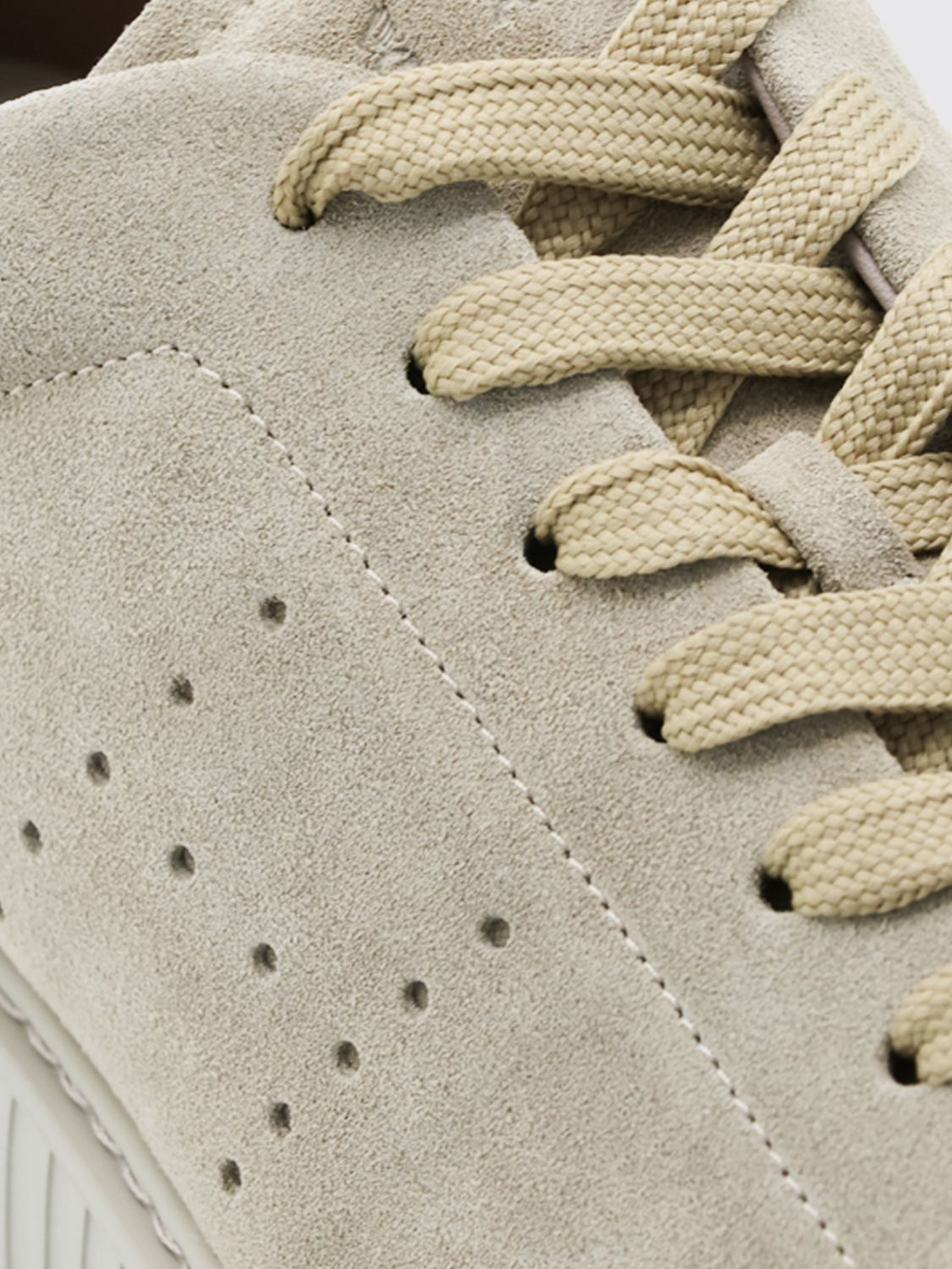 [Hogan] Sneakers FW26 HXM6770GF5FUHO C803