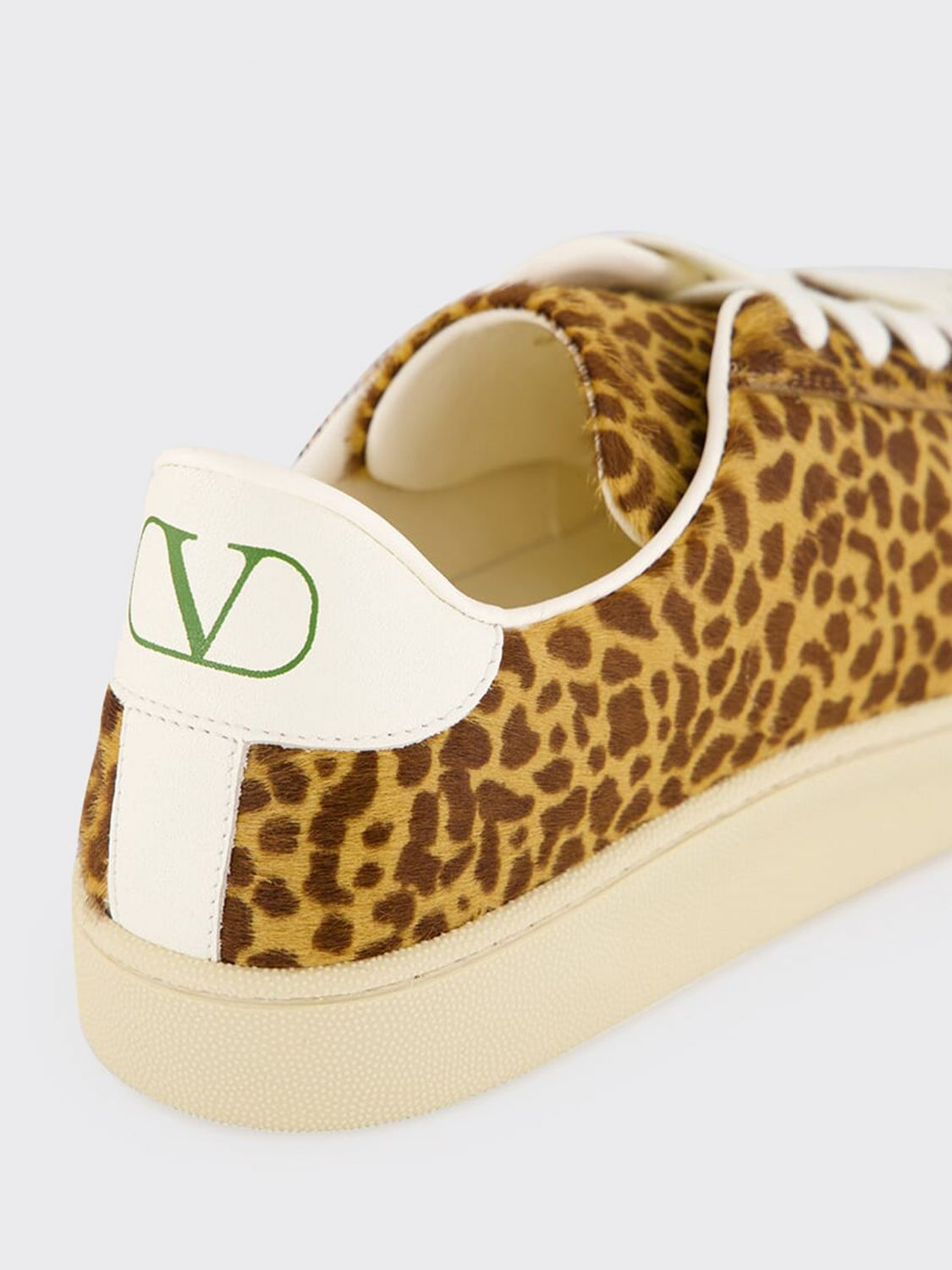 [Valentino Garavani] Sneakers SS26 8Y2S0K34IFP A0X