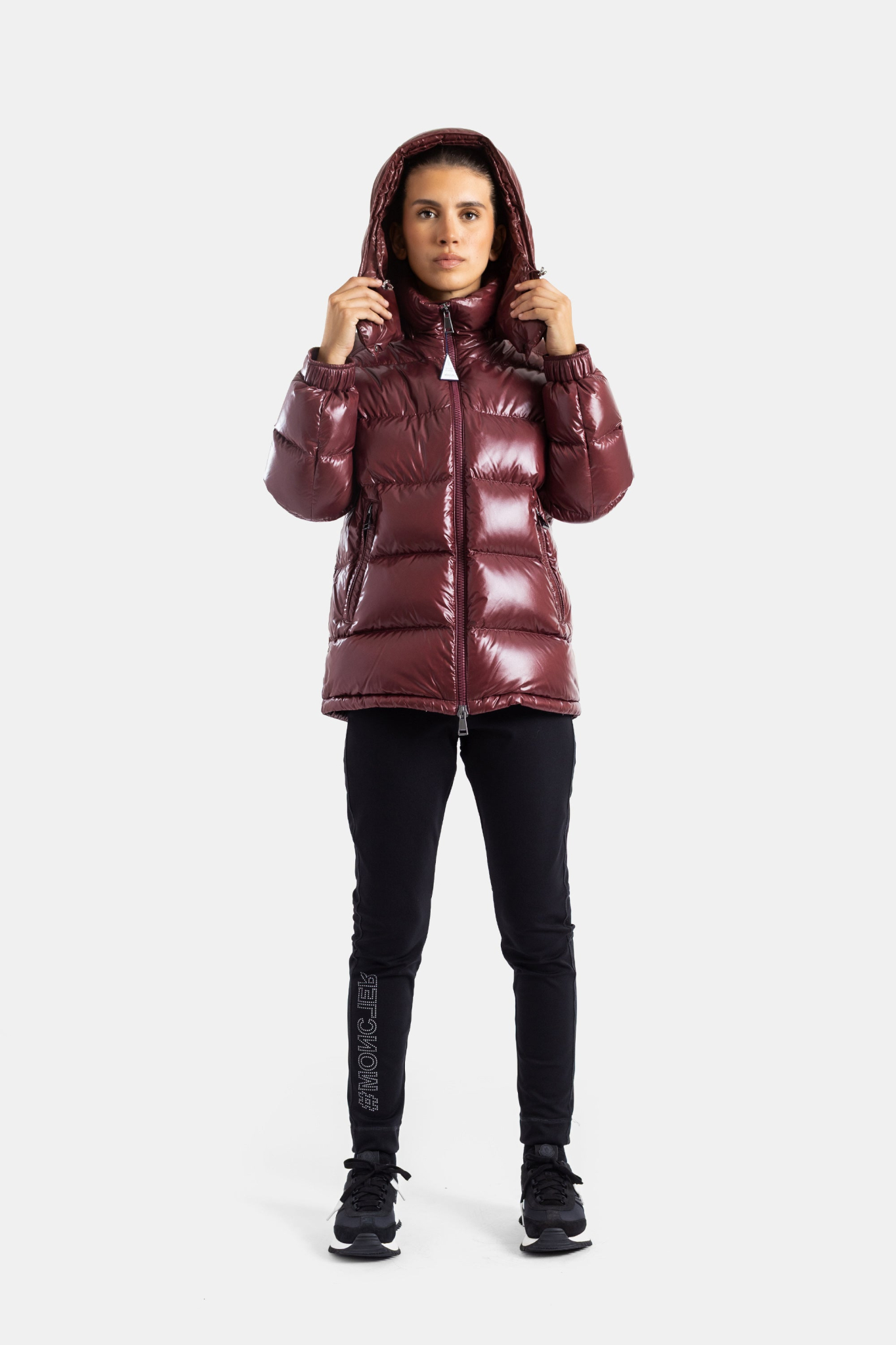 [Moncler] Down jacket FW26 L2093 1A00142 - 68950
