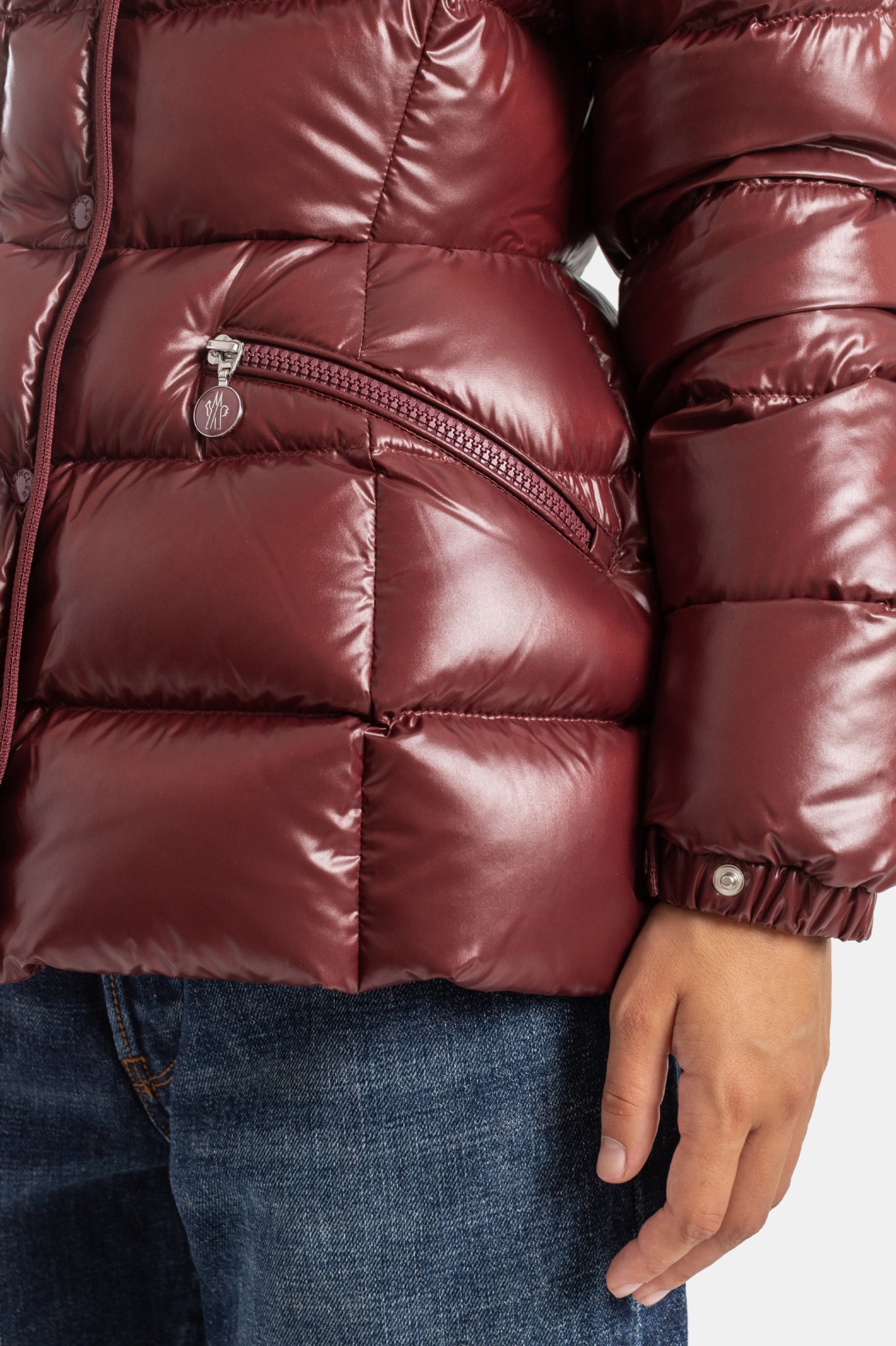 [Moncler] Down jacket FW26 L2093 1A00143 - 597Z8