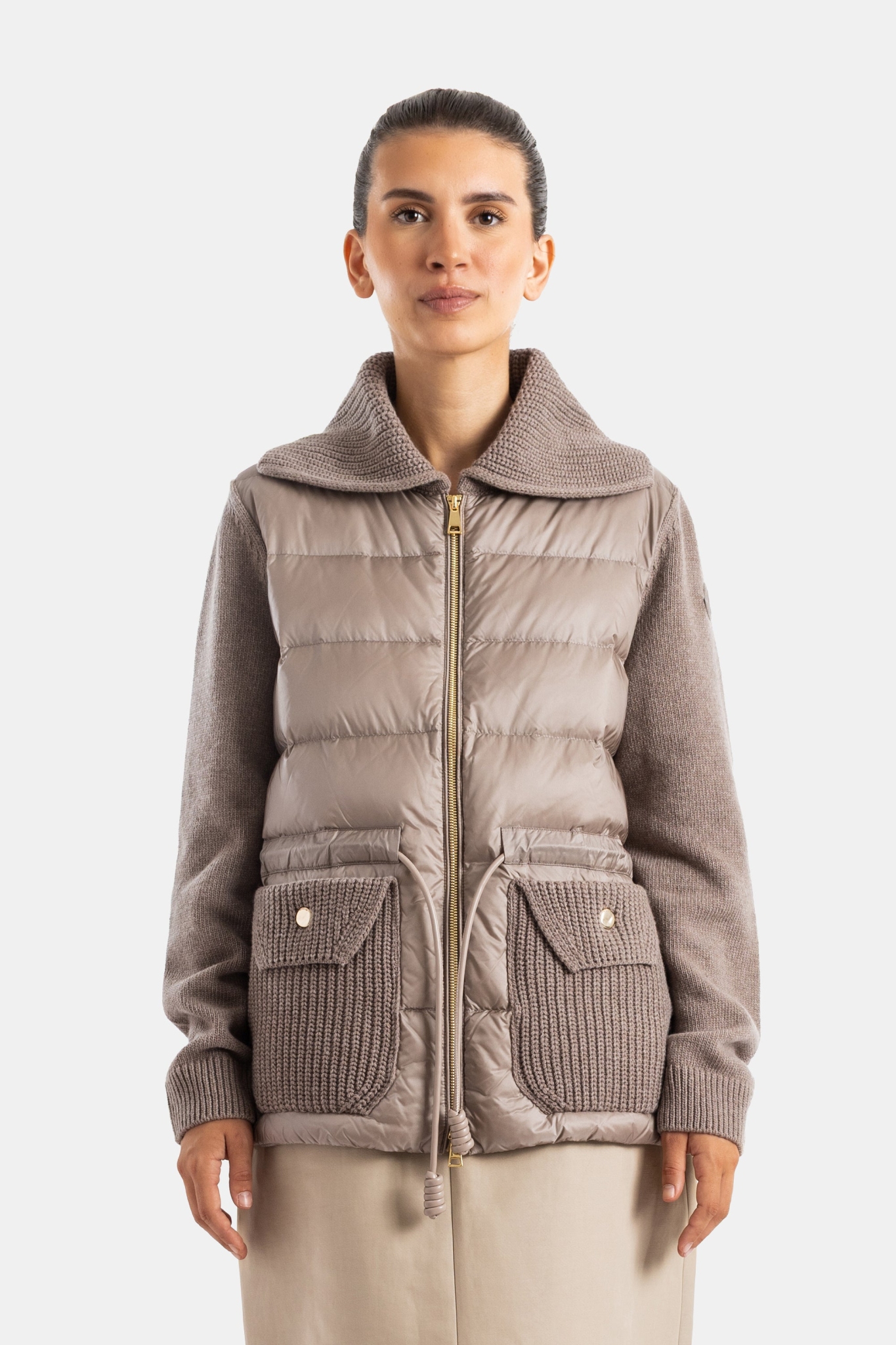 [Moncler] Cardigan FW26 L2093 9B00017 - M4281