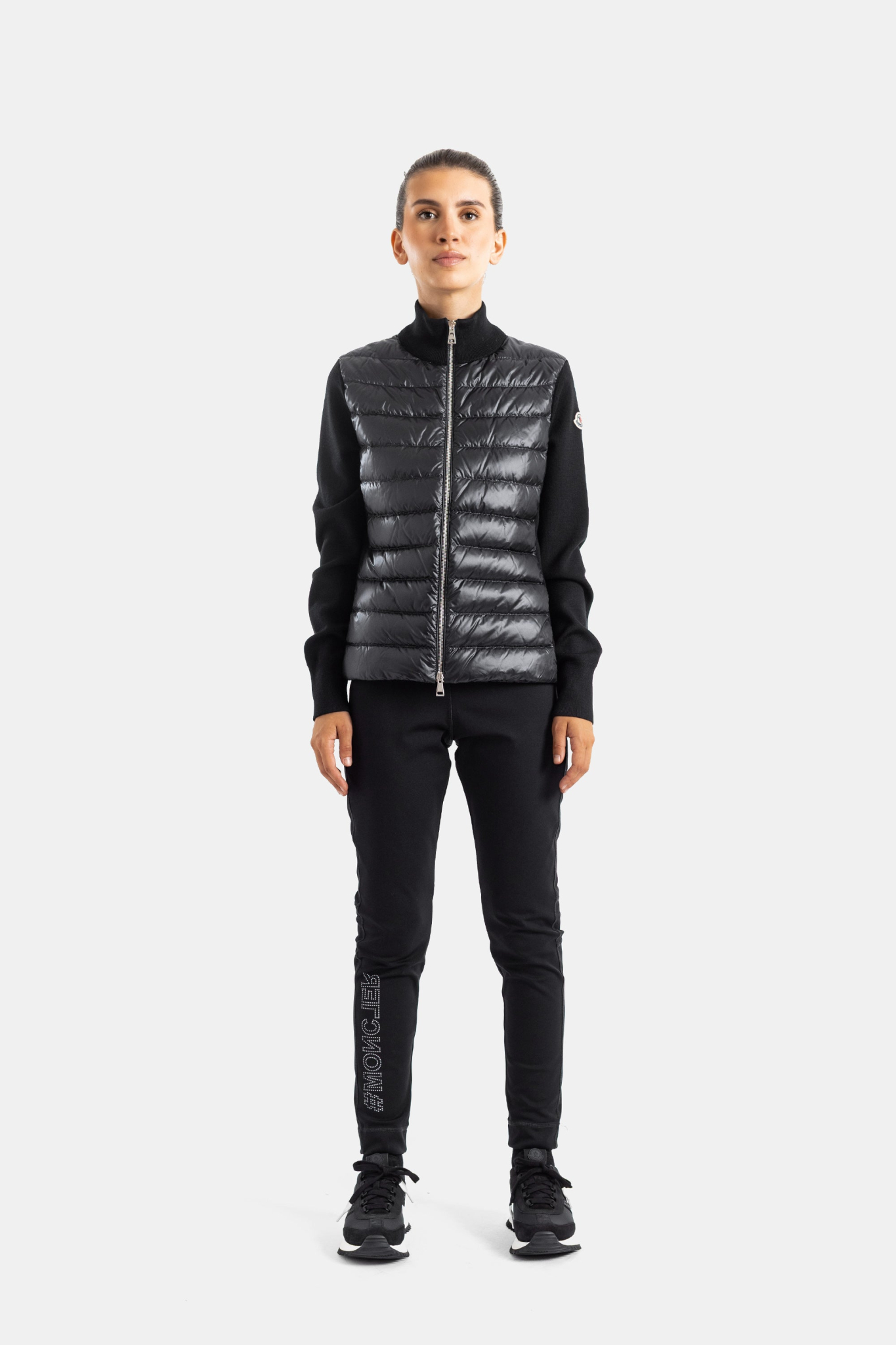 [Moncler] Down jacket FW26 L2093 9B00036 - M1131
