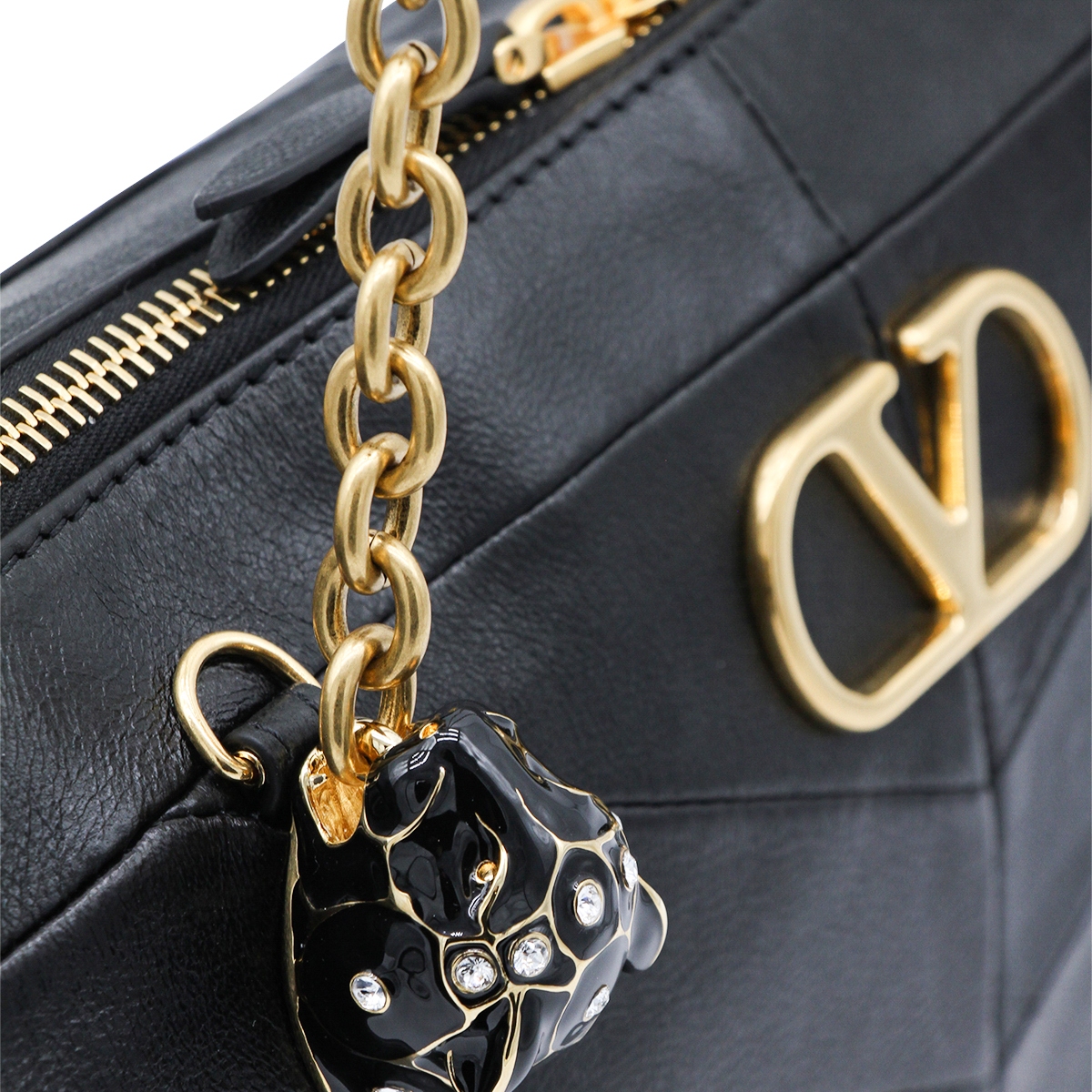 [Valentino Garavani] Shoulder bag FW26 9W2B0S70UYF0NO