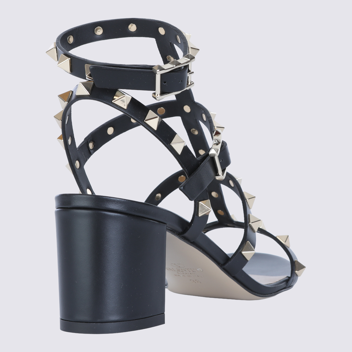 [Valentino Garavani] Sandals FW26 9W2S0491VBP0NO