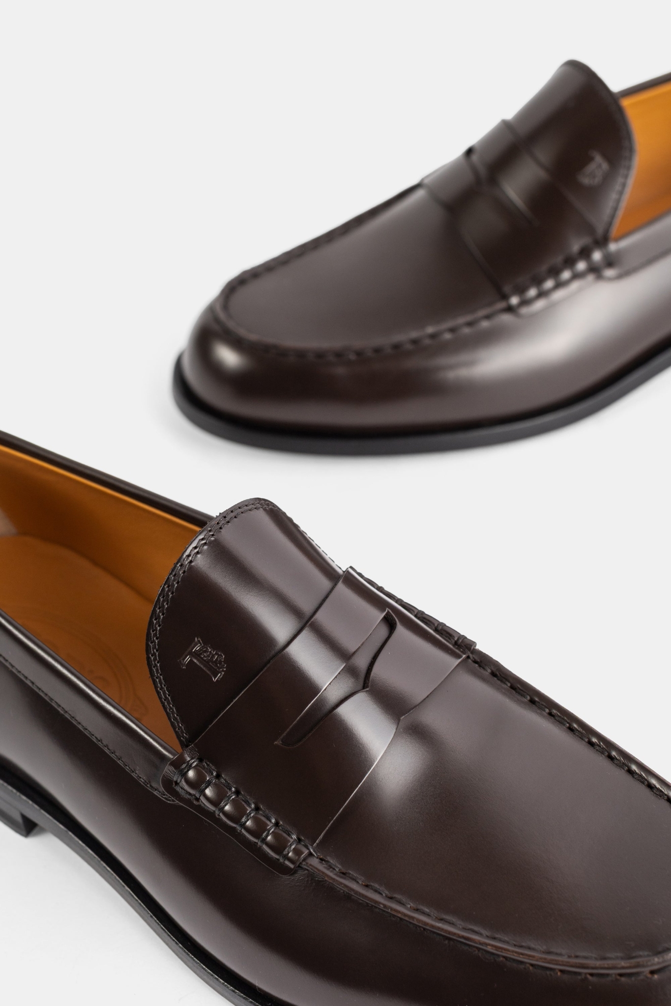 [Tod's] Moccasins SS26 XXM96L0KA80LYG