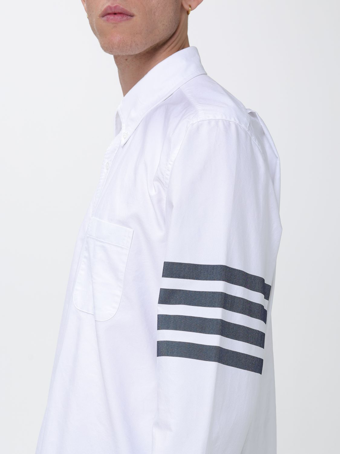 [Thom Browne] Shirts FW26 MWL272AF1211 104