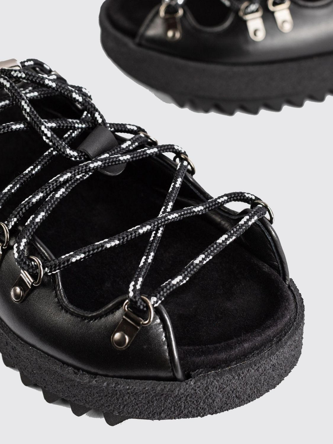[Sacai] Sandals SS26 2608408 001