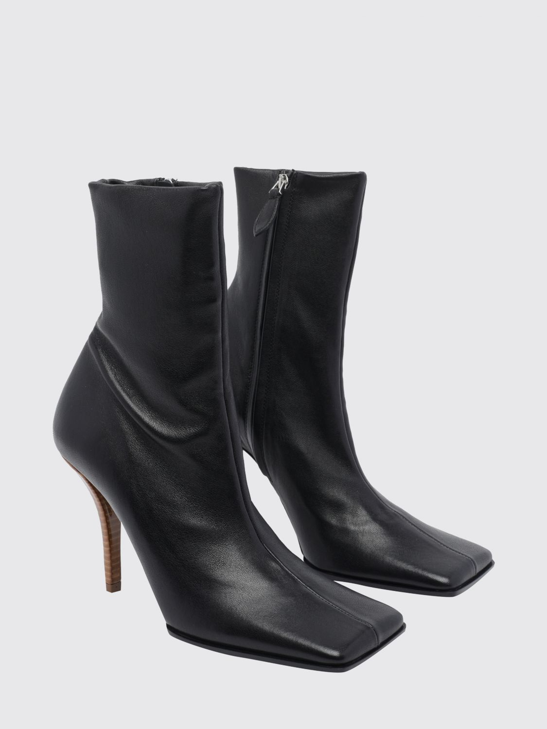 [Alaia] Boots SS26 AA3O2018I106 999